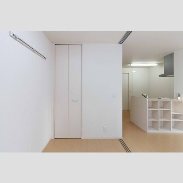 その他 (101・洋室)