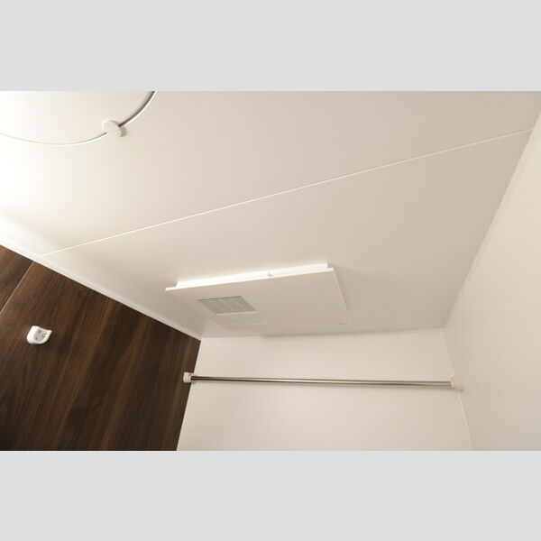 その他 (305・浴室換気乾燥機)