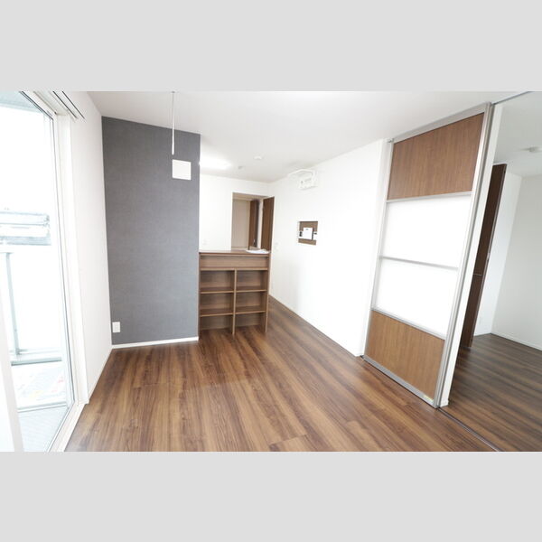 居室・リビング (305・LDK)