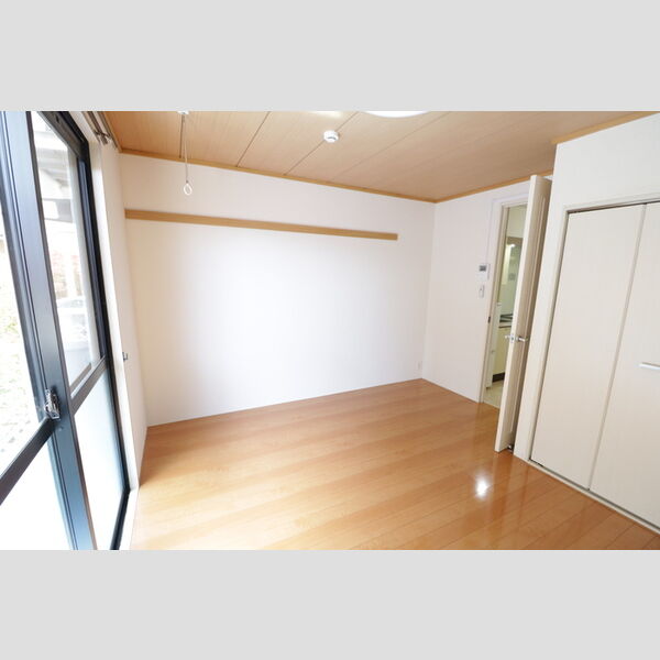 その他 (102・洋室)