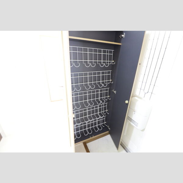 その他 (102・シューズ箱)