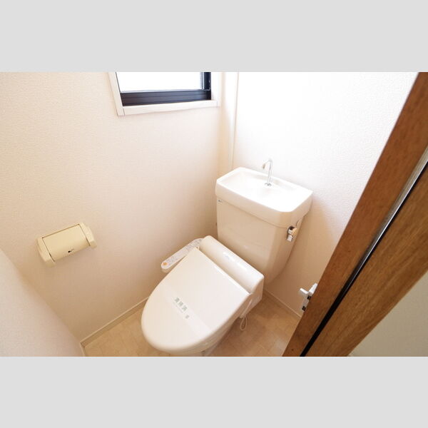 トイレ (102・トイレ)