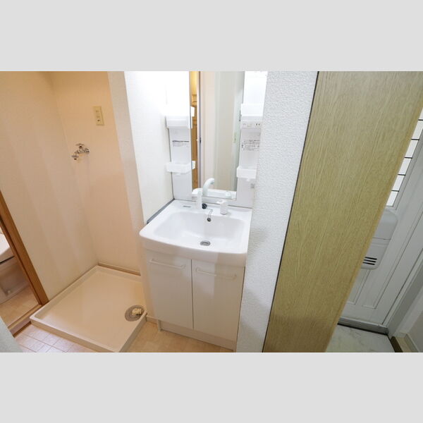 洗面所 (102・洗面所)