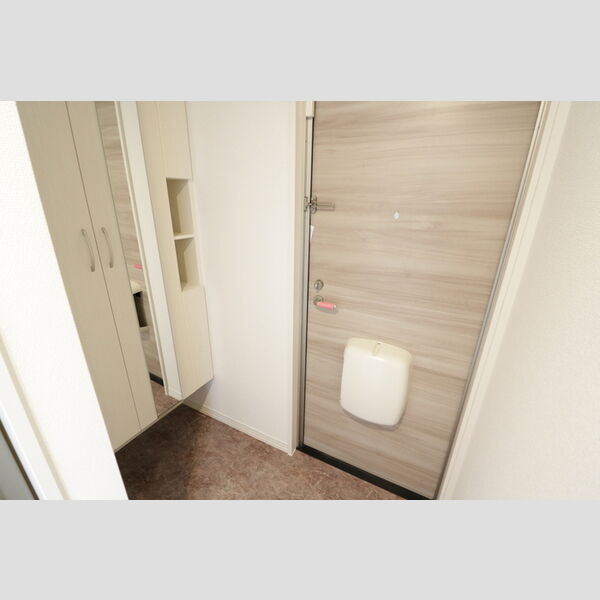 玄関 (A201・玄関)