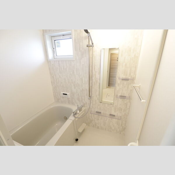 バス (A201・浴室)