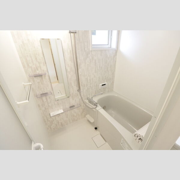 バス (A202・浴室)