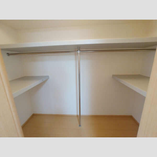 収納 (クローゼット)