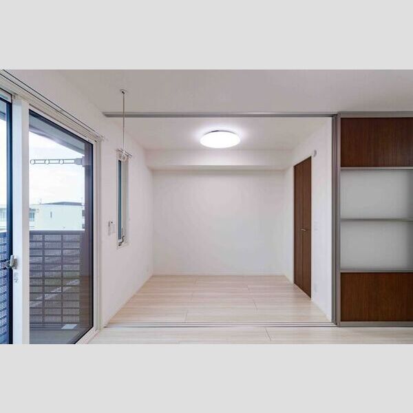 その他 (201・洋室)