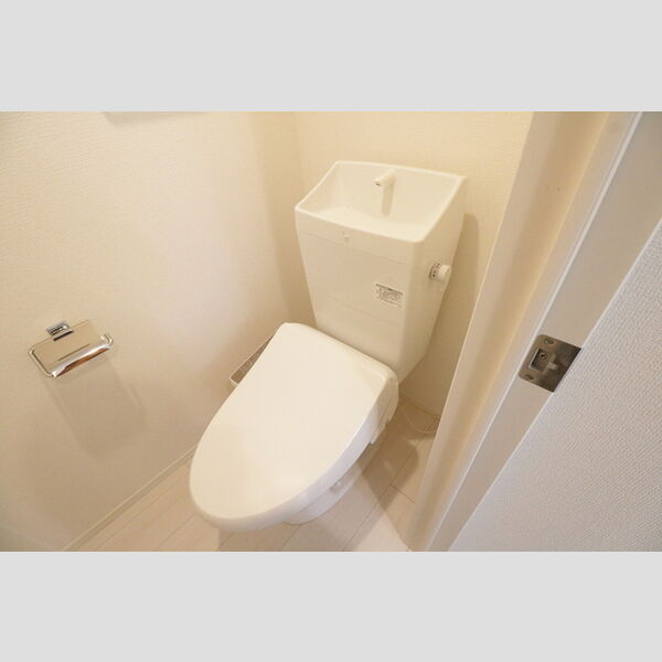 トイレ (301・トイレ)