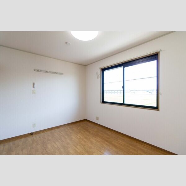 その他 (B203・洋室)