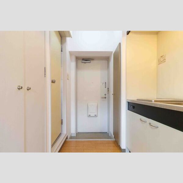 玄関 (S203・玄関)