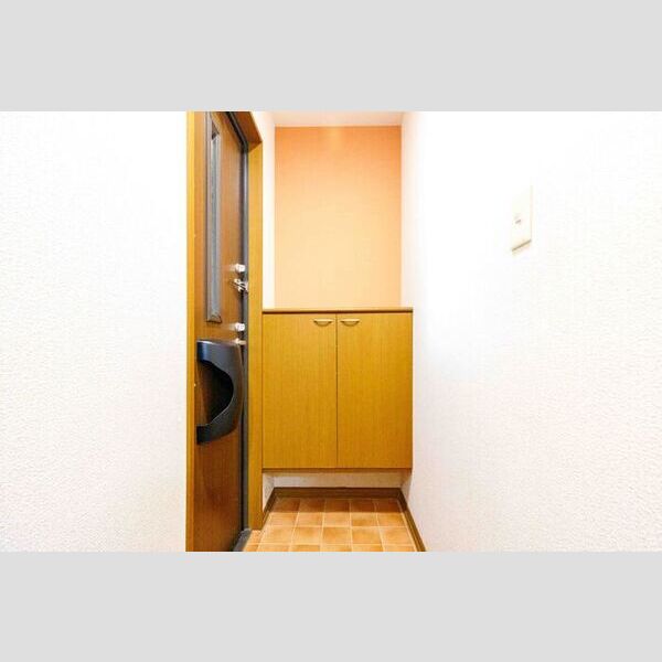 玄関 (J205・玄関)