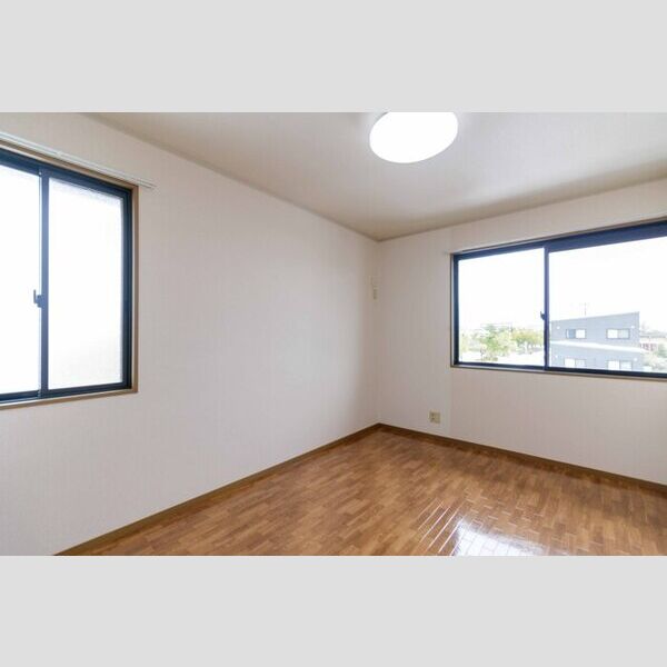 その他 (205・北側独立洋室)