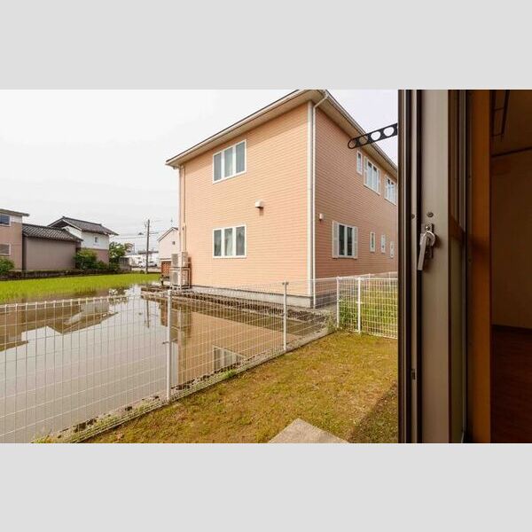 その他 (A101・専用庭)