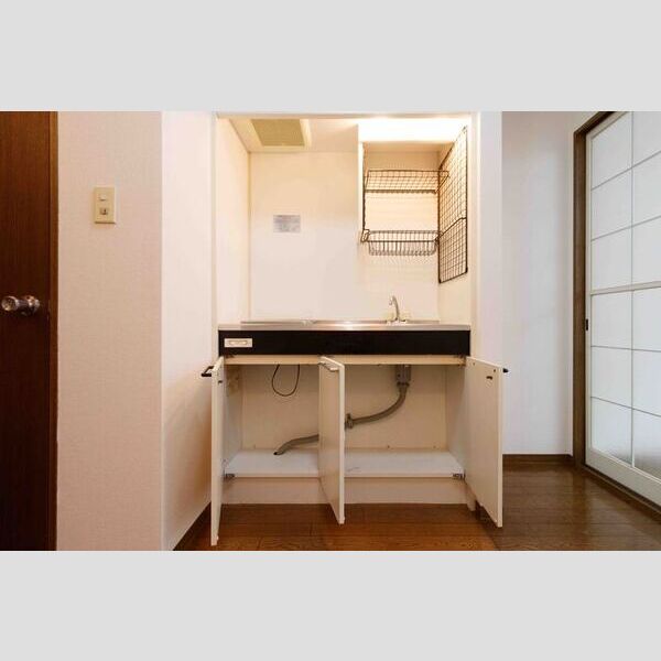 その他 (キッチン収納)