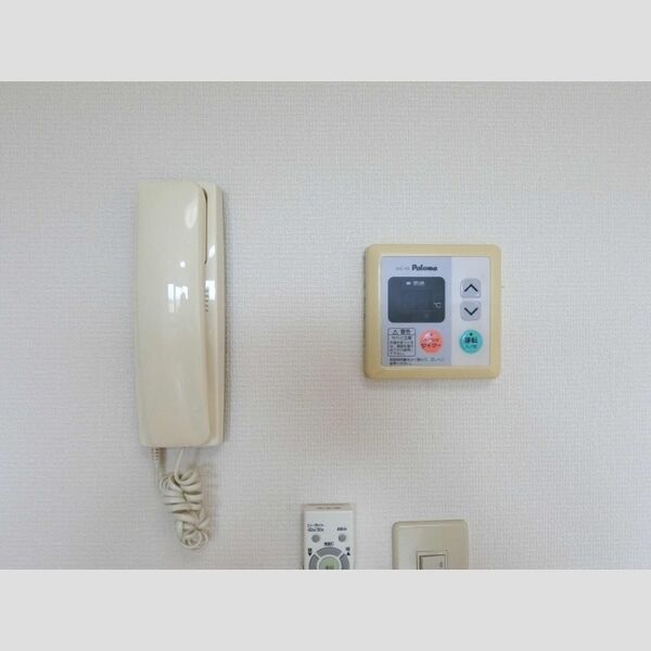 その他設備 (インターホン)