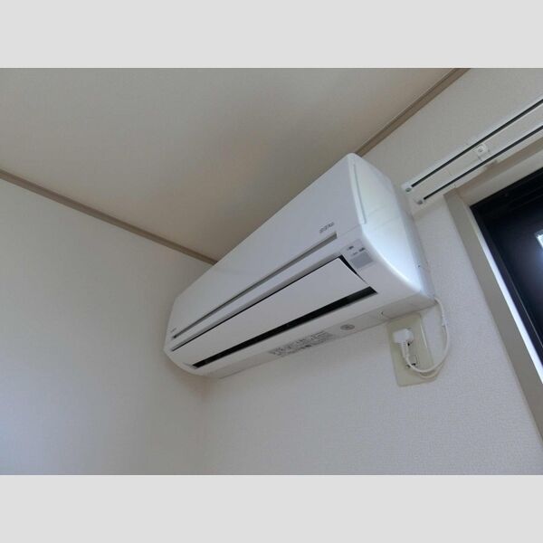 その他設備 (エアコン)