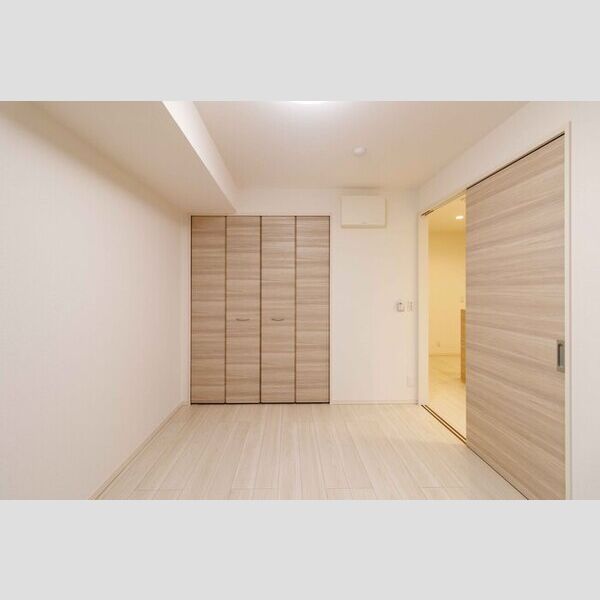 その他 (102・洋室)