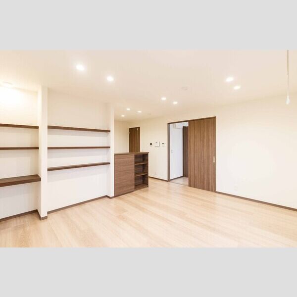 居室・リビング (303・LDK)