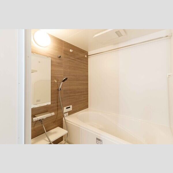 バス (303・浴室)