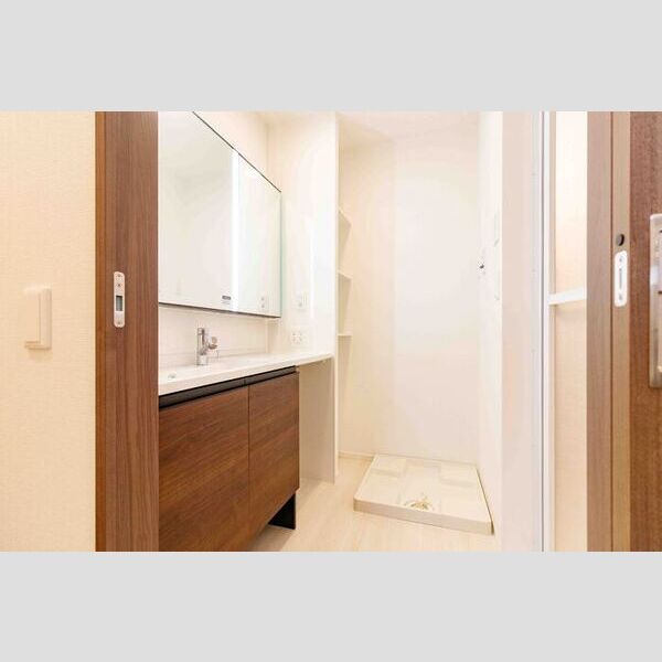 洗面所 (303・洗面所)