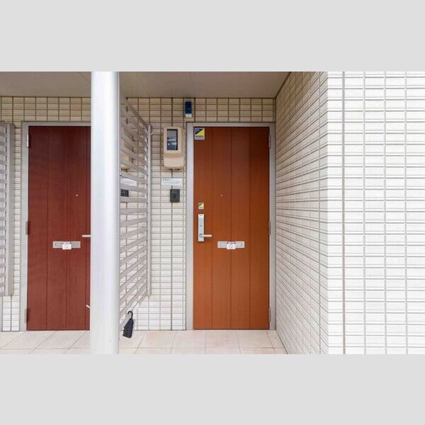 玄関 (玄関)