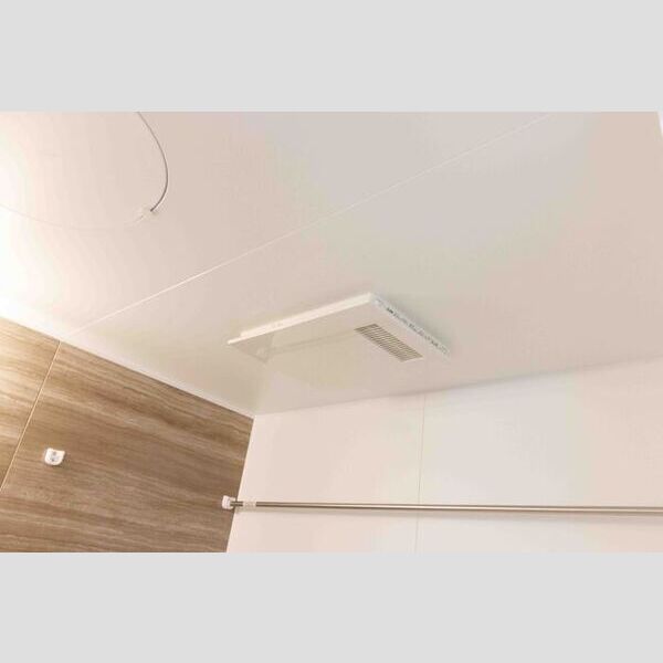 その他 (102・浴室換気乾燥機他)