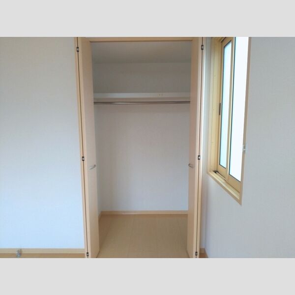 収納 (クローゼット)