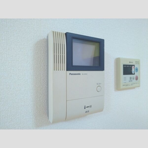 その他設備 (インターホン)