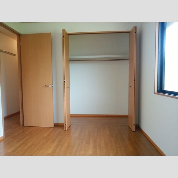 収納 (クローゼット)