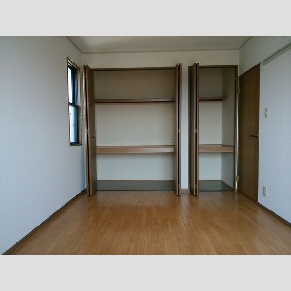 収納 (クローゼット)