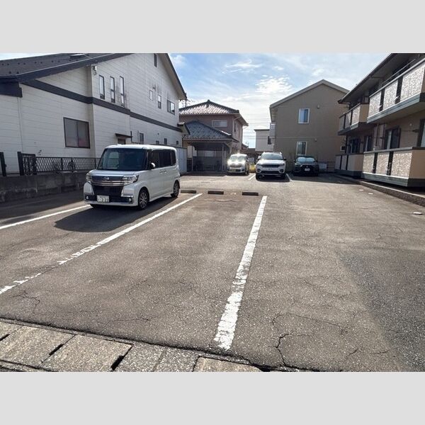駐車場 (駐車場)