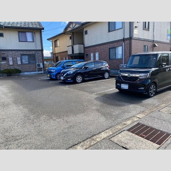駐車場 (駐車場)