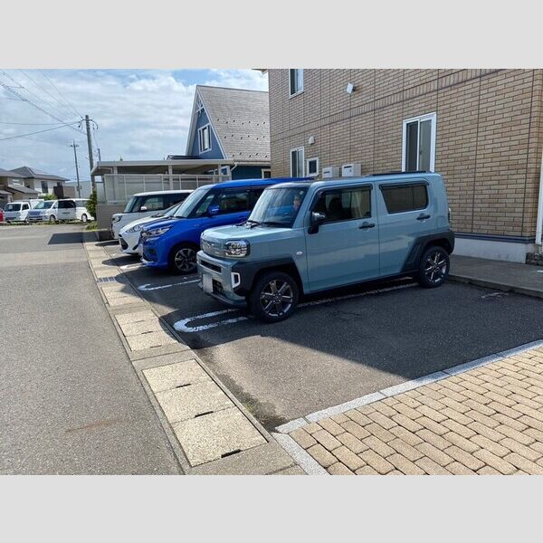 駐車場 (駐車場)