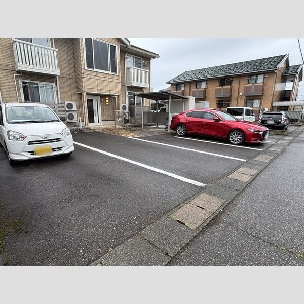 駐車場 (駐車場)
