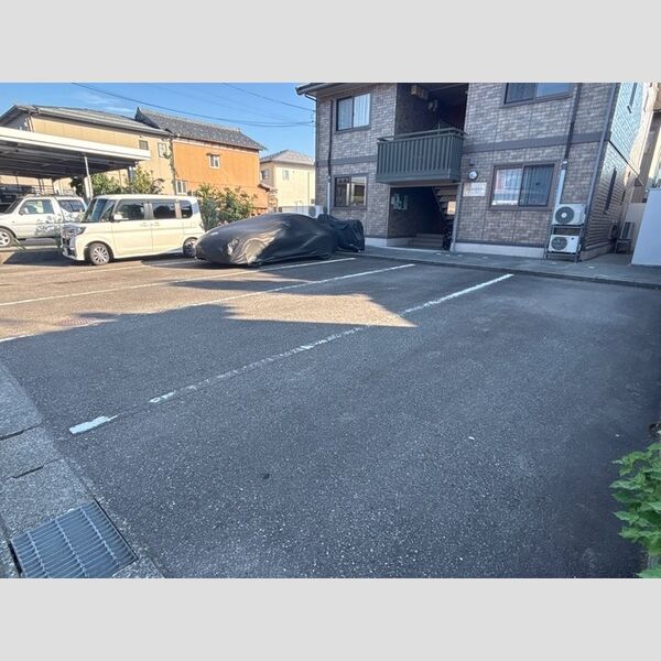 駐車場 (駐車場)