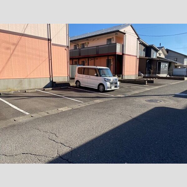 駐車場 (駐車場)