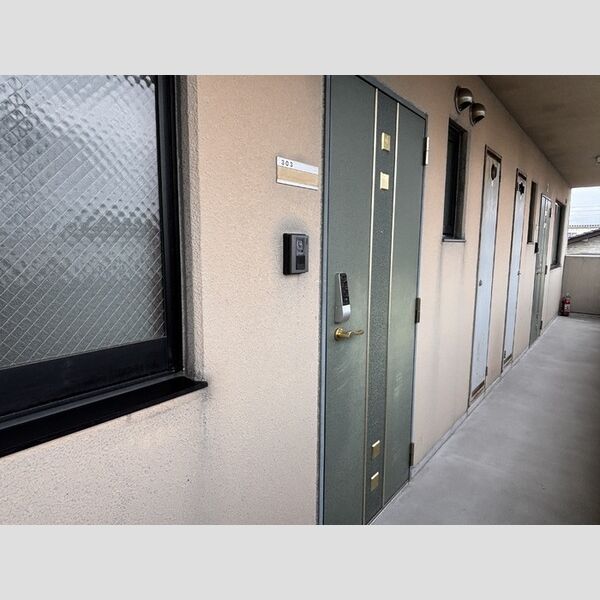 エントランス (玄関ドア)