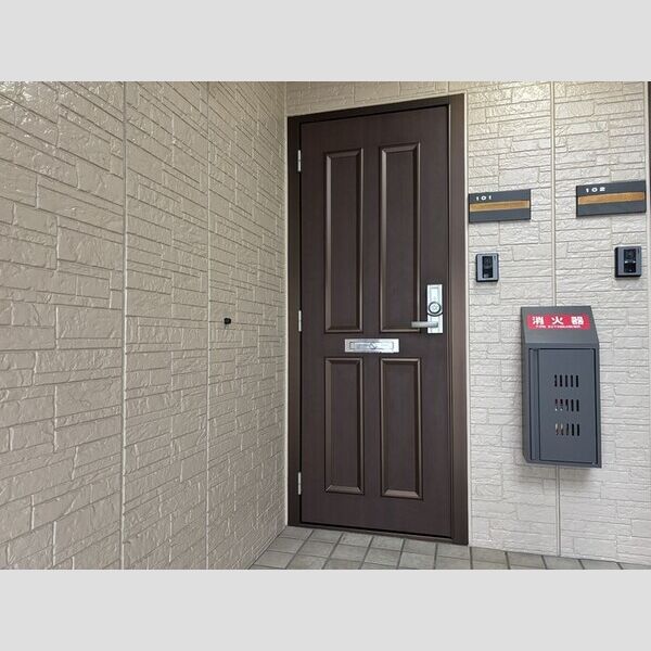 エントランス (玄関ドア)