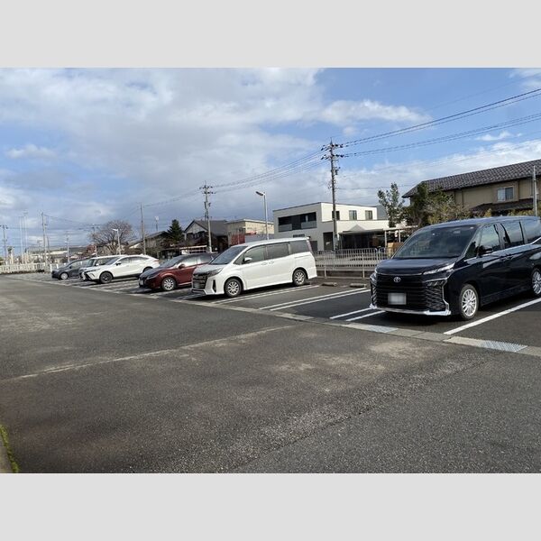 駐車場 (駐車場)