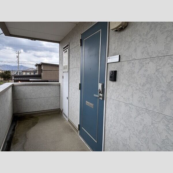 エントランス (玄関ドア)