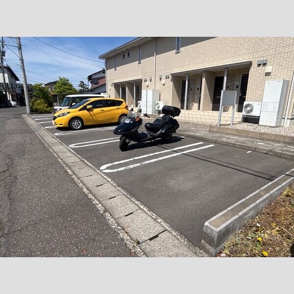 駐車場 (駐車場)