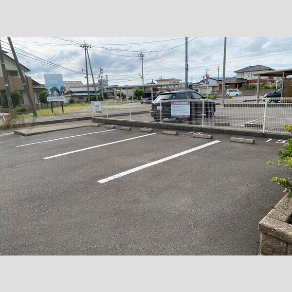 駐車場 (駐車場)