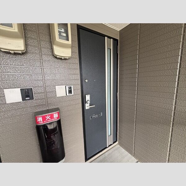 エントランス (玄関ドア)