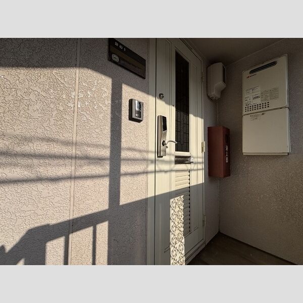 エントランス (玄関ドア)