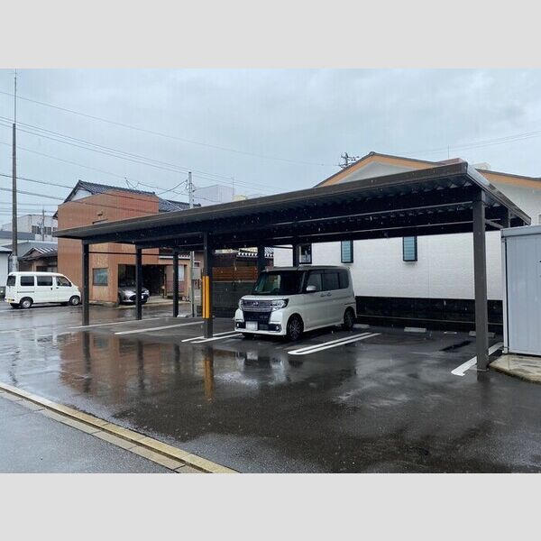 駐車場 (駐車場)