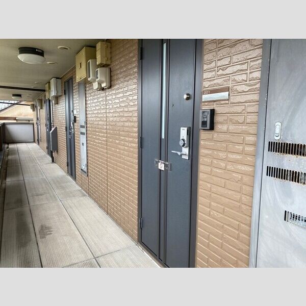 エントランス (玄関ドア)