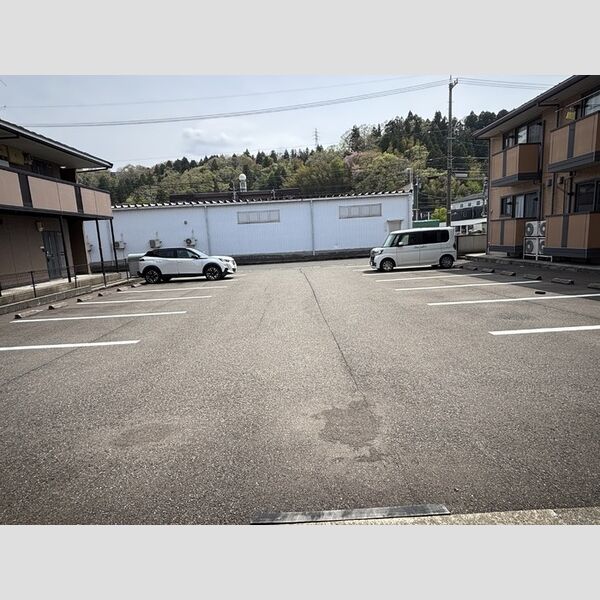 駐車場 (駐車場)