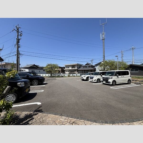 駐車場 (駐車場)