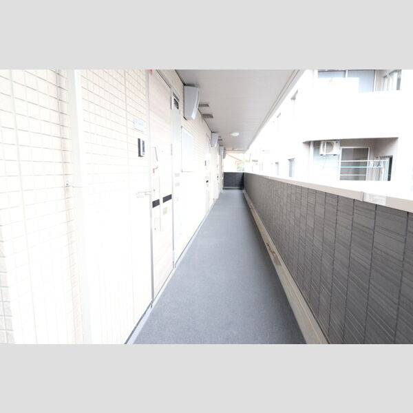 エントランス (共用部廊下)